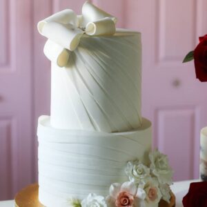 Take a bite Bahamas, cake artistry in the Bahamas, featured on Adriana Weddings