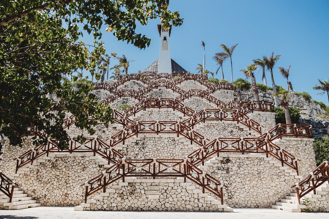 ALLIX & TYLER’S LUXURIOUS XCARET WEDDING IN MEXICO, Photography by Dream Bella Photography, for Destination Wedding network Adriana Weddings