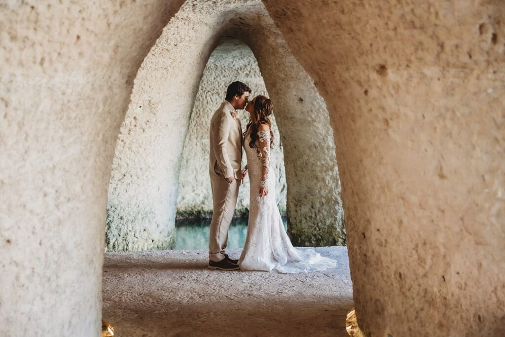 ALLIX & TYLER’S LUXURIOUS XCARET WEDDING IN MEXICO, Photography by Dream Bella Photography, for Destination Wedding network Adriana Weddings